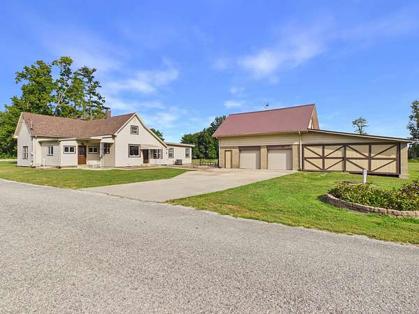 90.8 Acres of Improved Land for Sale in Terre Haute, Indiana