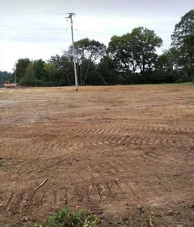 1.24 Acres of Commercial Land for Auction in Guntersville, Alabama