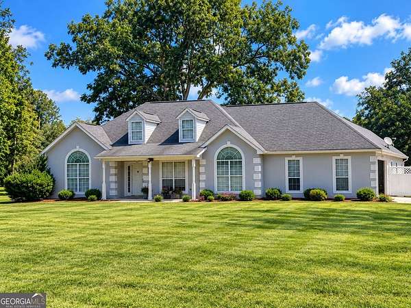 2.76 Acres of Land with Home for Sale in Williamson, Georgia