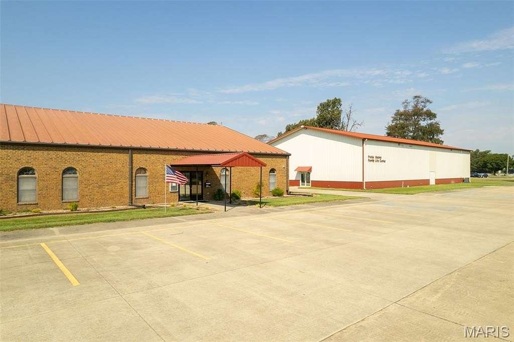 5.1 Acres of Commercial Land for Sale in Sikeston, Missouri