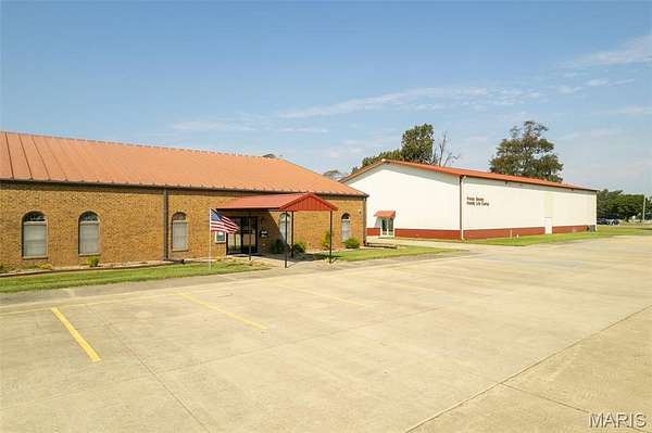 5.1 Acres of Commercial Land for Sale in Sikeston, Missouri