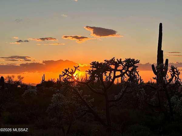 20 Acres of Land for Sale in Marana, Arizona