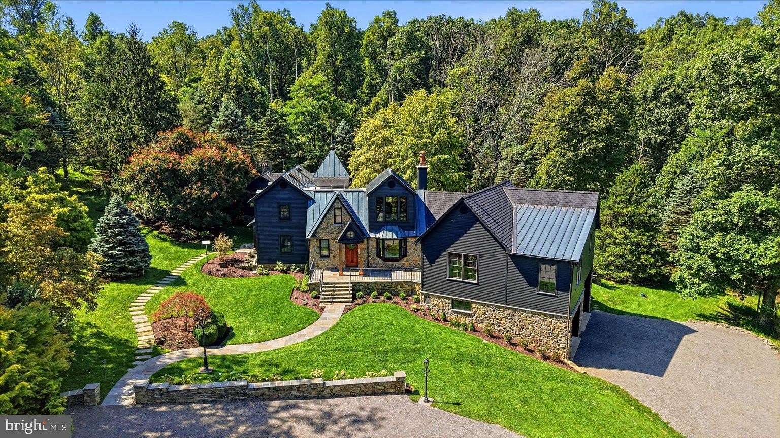 12.2 Acres of Land with Home for Sale in Bluemont, Virginia