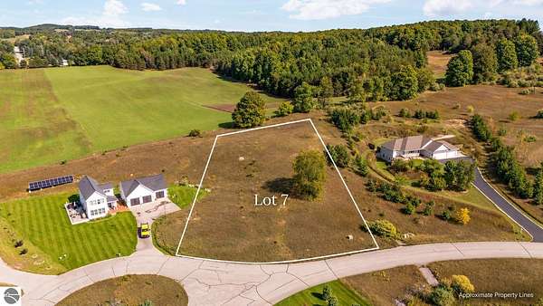 1 Acre of Residential Land for Sale in Traverse City, Michigan