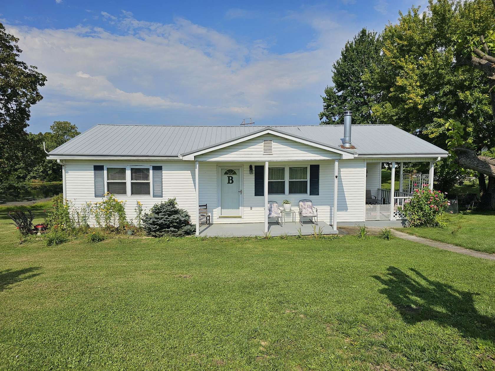 2.5 Acres of Land with Home for Sale in Flemingsburg, Kentucky