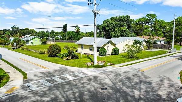 1 Acre of Residential Land for Sale in Naples, Florida