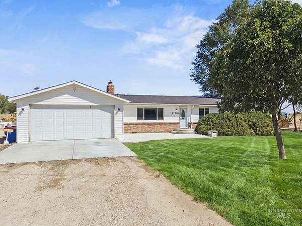 5 Acres of Land with Home for Sale in Kuna, Idaho