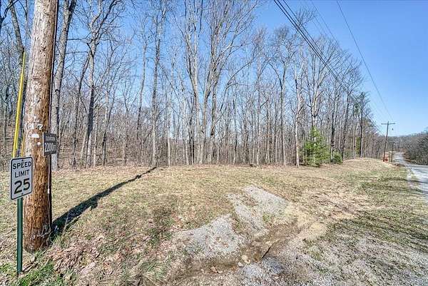 0.94 Acres of Residential Land for Sale in Crab Orchard, Tennessee