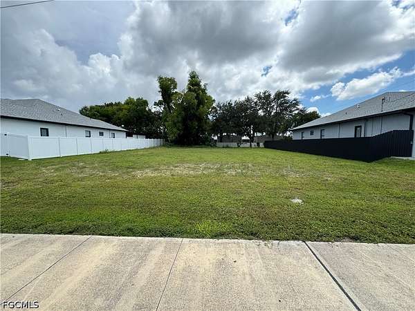 0.23 Acres of Residential Land for Sale in Cape Coral, Florida