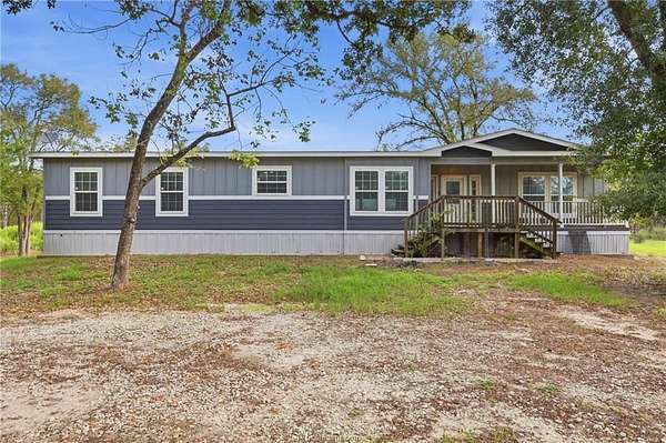 4 Acres of Land with Home for Sale in Bedias, Texas