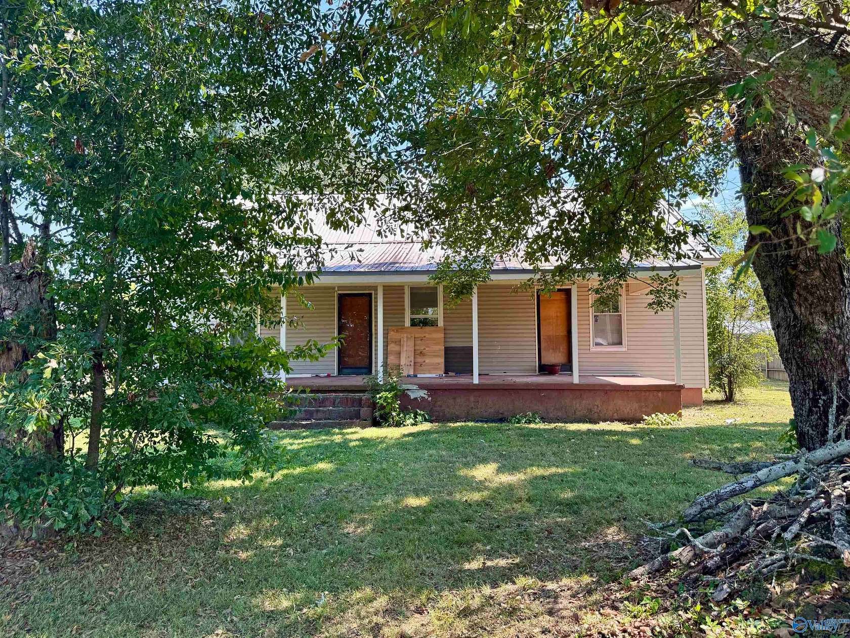 1.5 Acres of Land with Home for Sale in Elkmont, Alabama