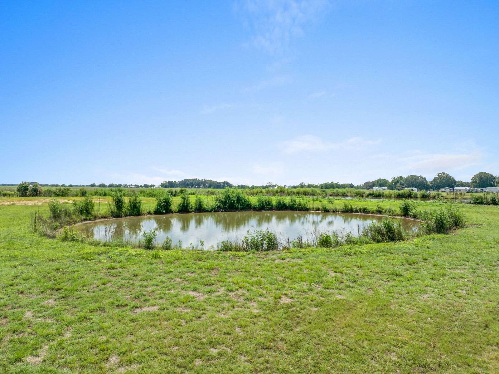 5.45 Acres of Residential Land for Sale in Kaplan, Louisiana