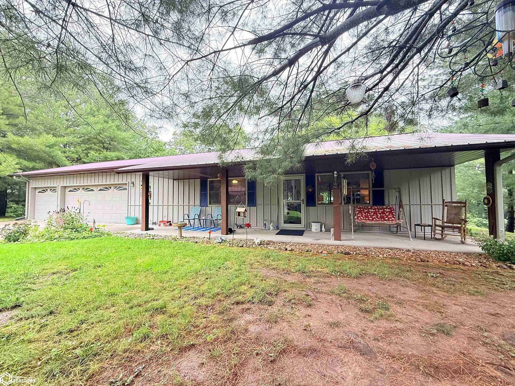2 Acres of Land with Home for Sale in Keosauqua, Iowa