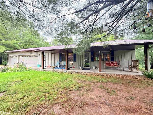 2 Acres of Land with Home for Sale in Keosauqua, Iowa