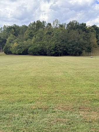 7.9 Acres of Residential Land for Sale in Watertown, Tennessee