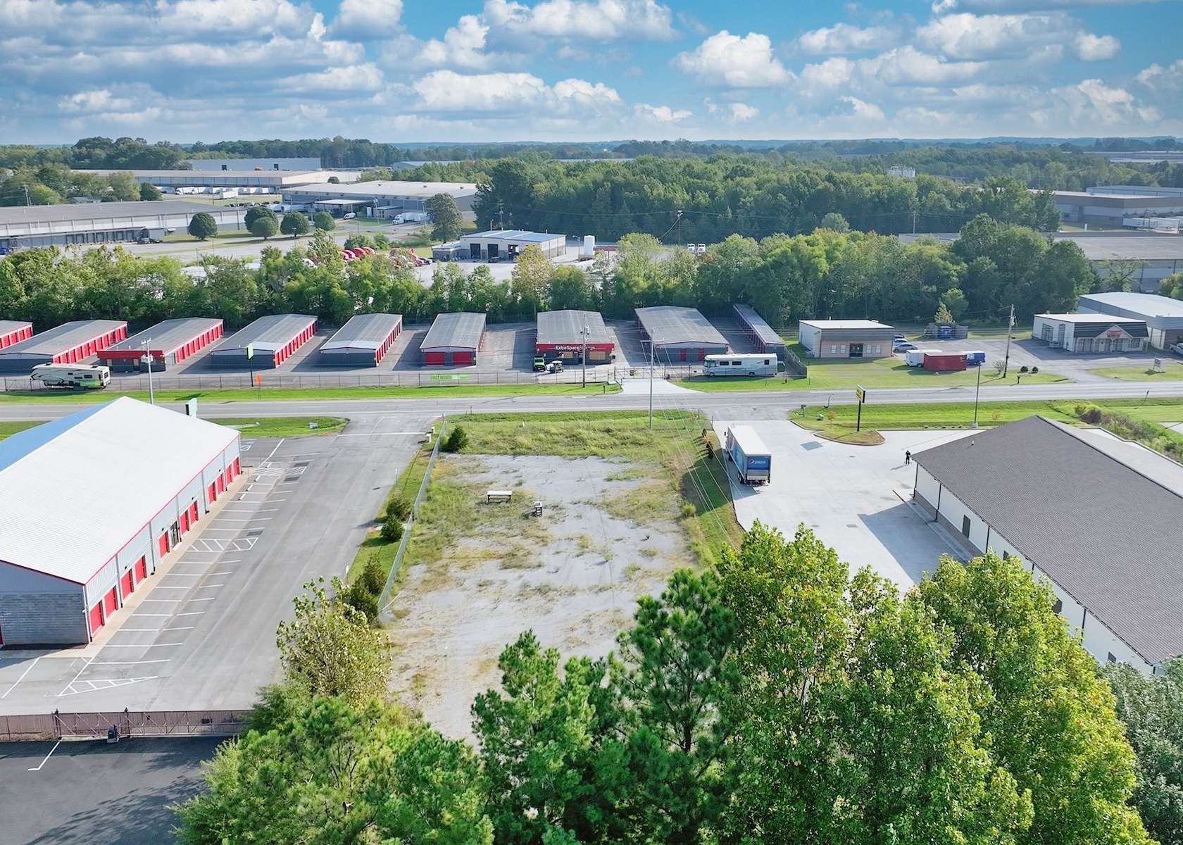 0.47 Acres of Commercial Land for Auction in Portland, Tennessee
