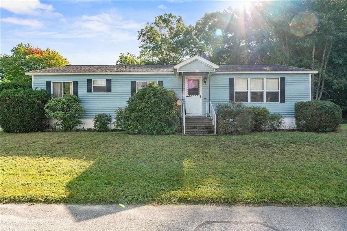 2.3 Acres of Land with Home for Sale in Kingston, Massachusetts