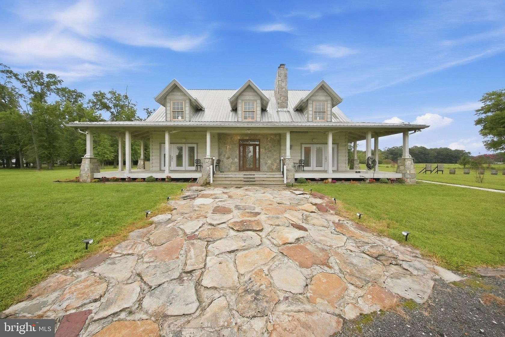11.3 Acres of Land with Home for Sale in Leesburg, Virginia