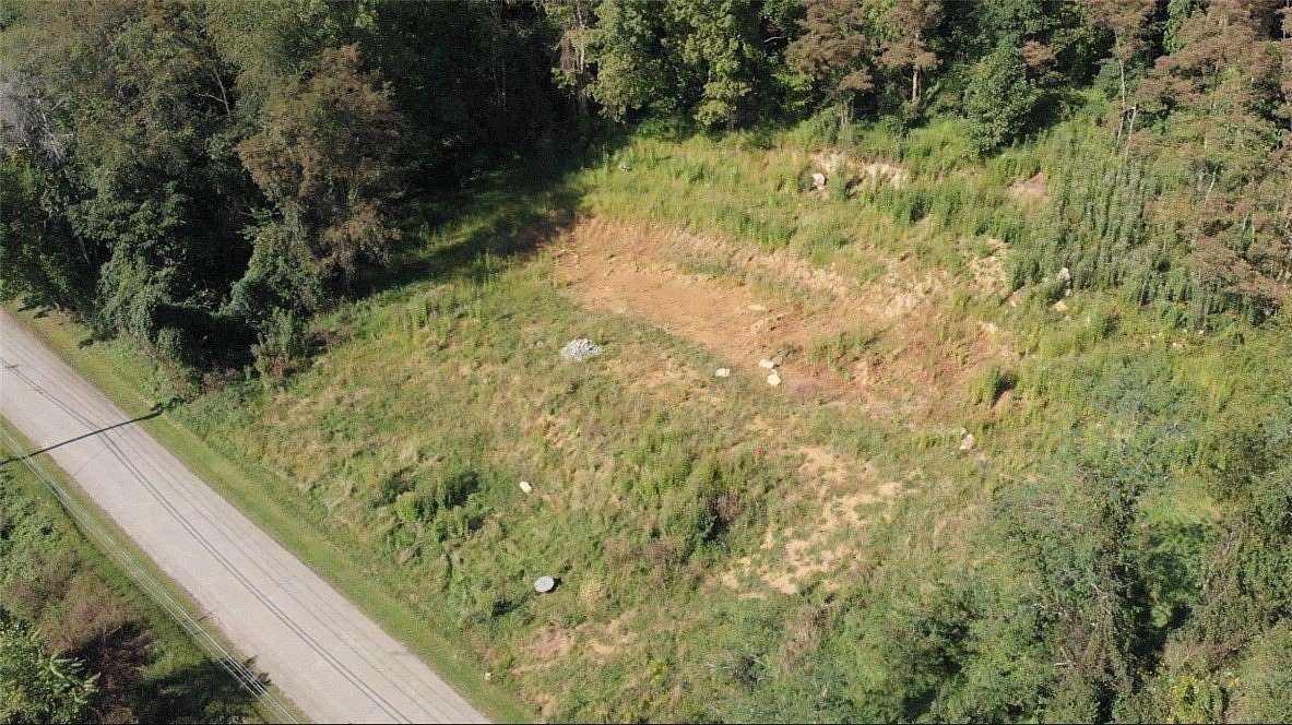 7 Acres of Mixed-Use Land for Sale in Perry Township, Pennsylvania