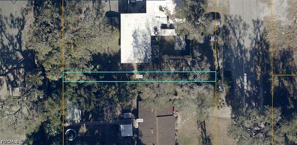 0.02 Acres of Land for Sale in DeLand, Florida
