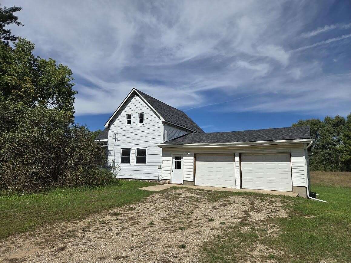 20 Acres of Land with Home for Sale in Tustin, Michigan
