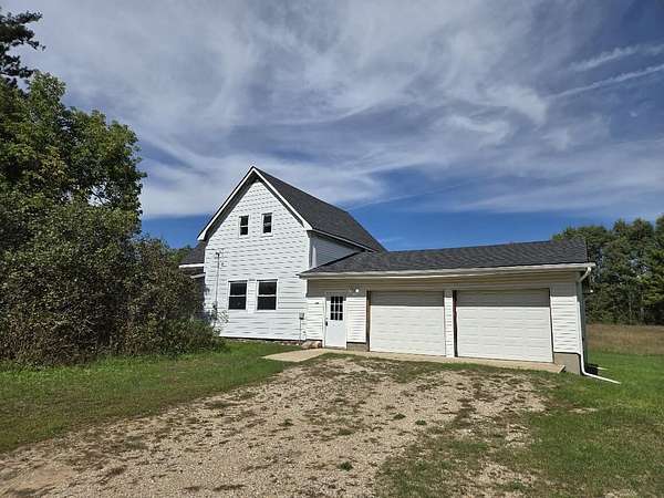 20 Acres of Land with Home for Sale in Tustin, Michigan