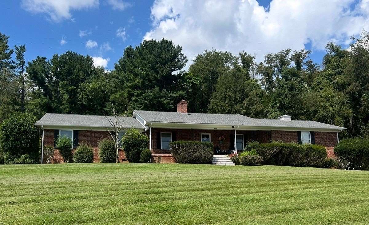 1.5 Acres of Land with Home for Sale in Marion, Virginia