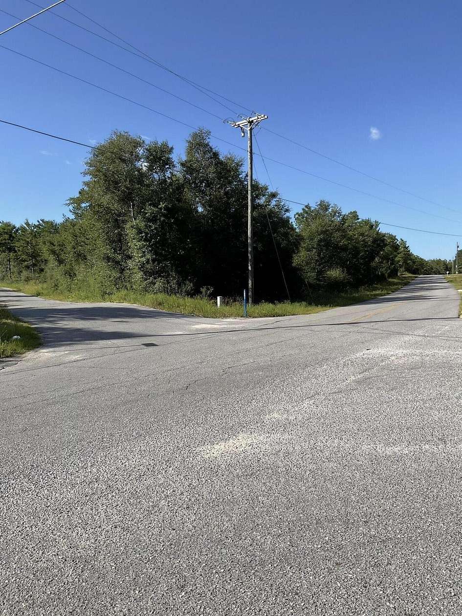 1.1 Acres of Residential Land for Sale in DeFuniak Springs, Florida