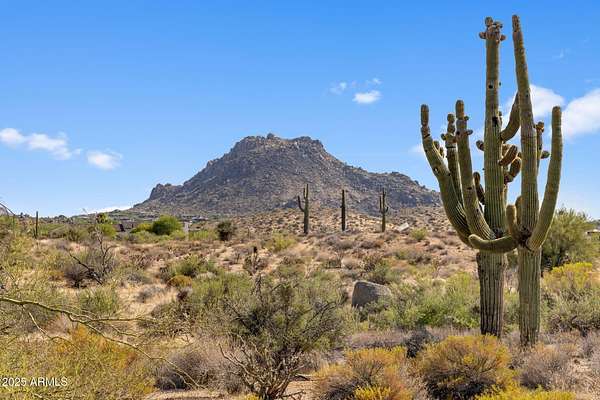 5 Acres of Residential Land for Sale in Scottsdale, Arizona