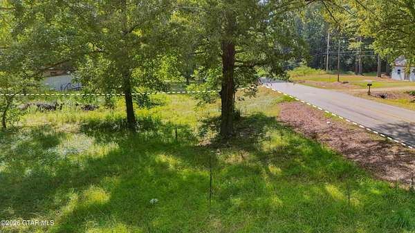 1 Acre of Residential Land for Sale in Nettleton, Mississippi