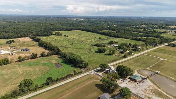 5 Acres of Residential Land for Sale in Rogersville, Missouri