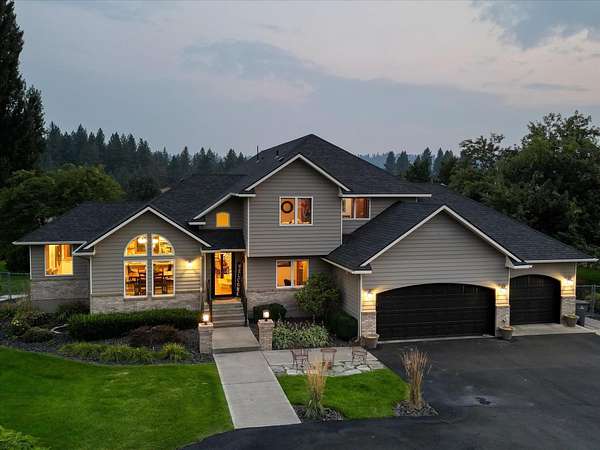 11.3 Acres of Land with Home for Sale in Cheney, Washington