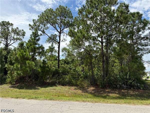 0.63 Acres of Residential Land for Sale in LaBelle, Florida