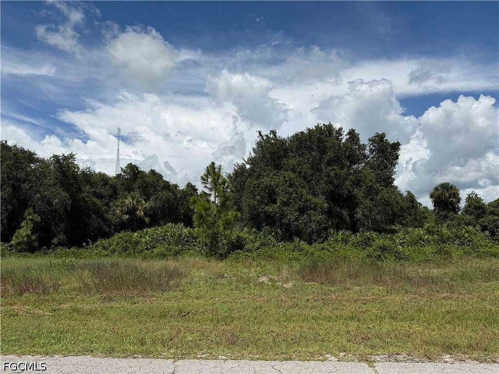 0.23 Acres of Residential Land for Sale in LaBelle, Florida