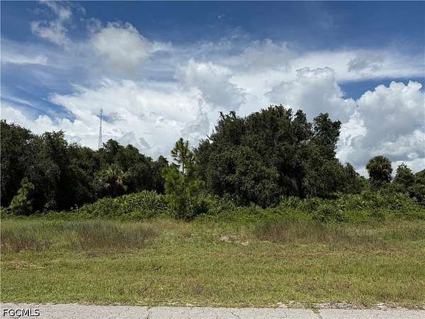0.23 Acres of Residential Land for Sale in LaBelle, Florida