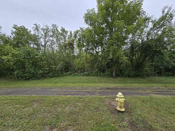 4.1 Acres of Land for Sale in Rockford, Illinois
