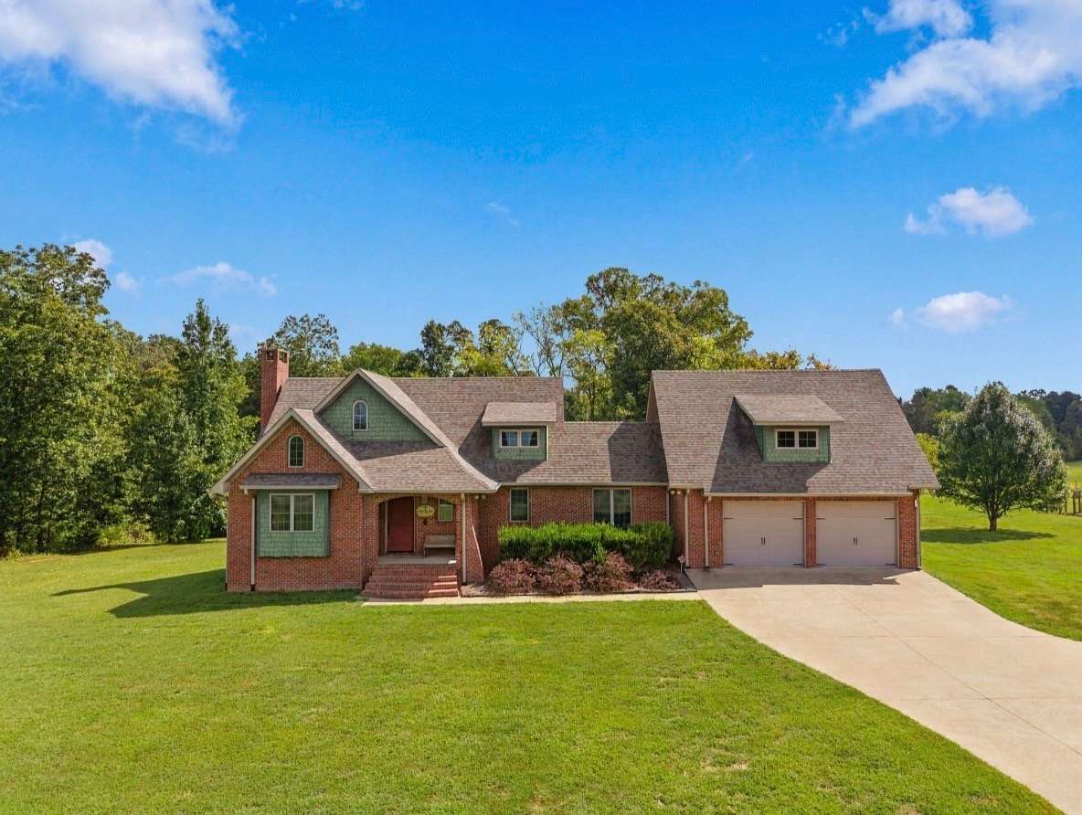 50 Acres of Recreational Land with Home for Sale in Lawrenceburg, Tennessee