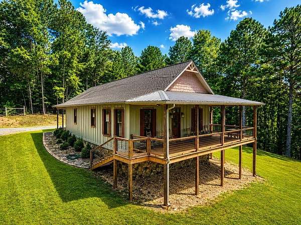 3.57 Acres of Land with Home for Sale in Copperhill, Tennessee