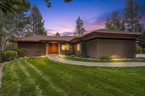 2 Acres of Land with Home for Sale in Spokane, Washington
