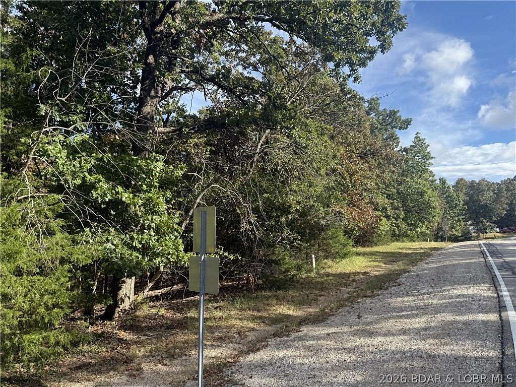 0.36 Acres of Residential Land for Sale in Village of Four Seasons, Missouri