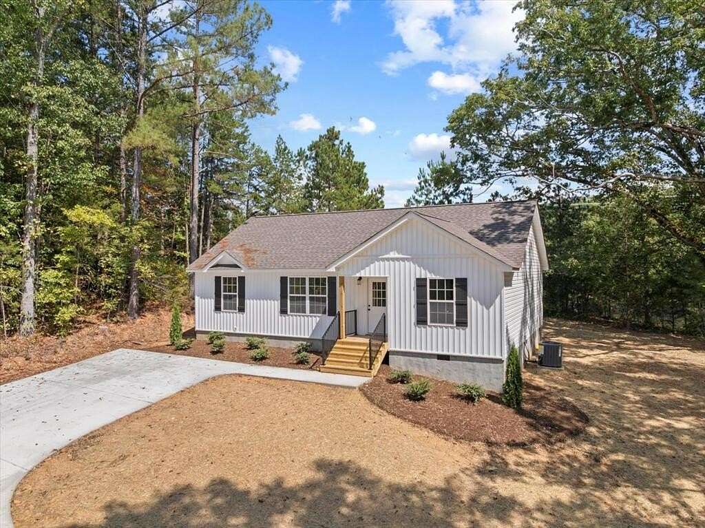 1.6 Acres of Land with Home for Sale in Dalton, Georgia