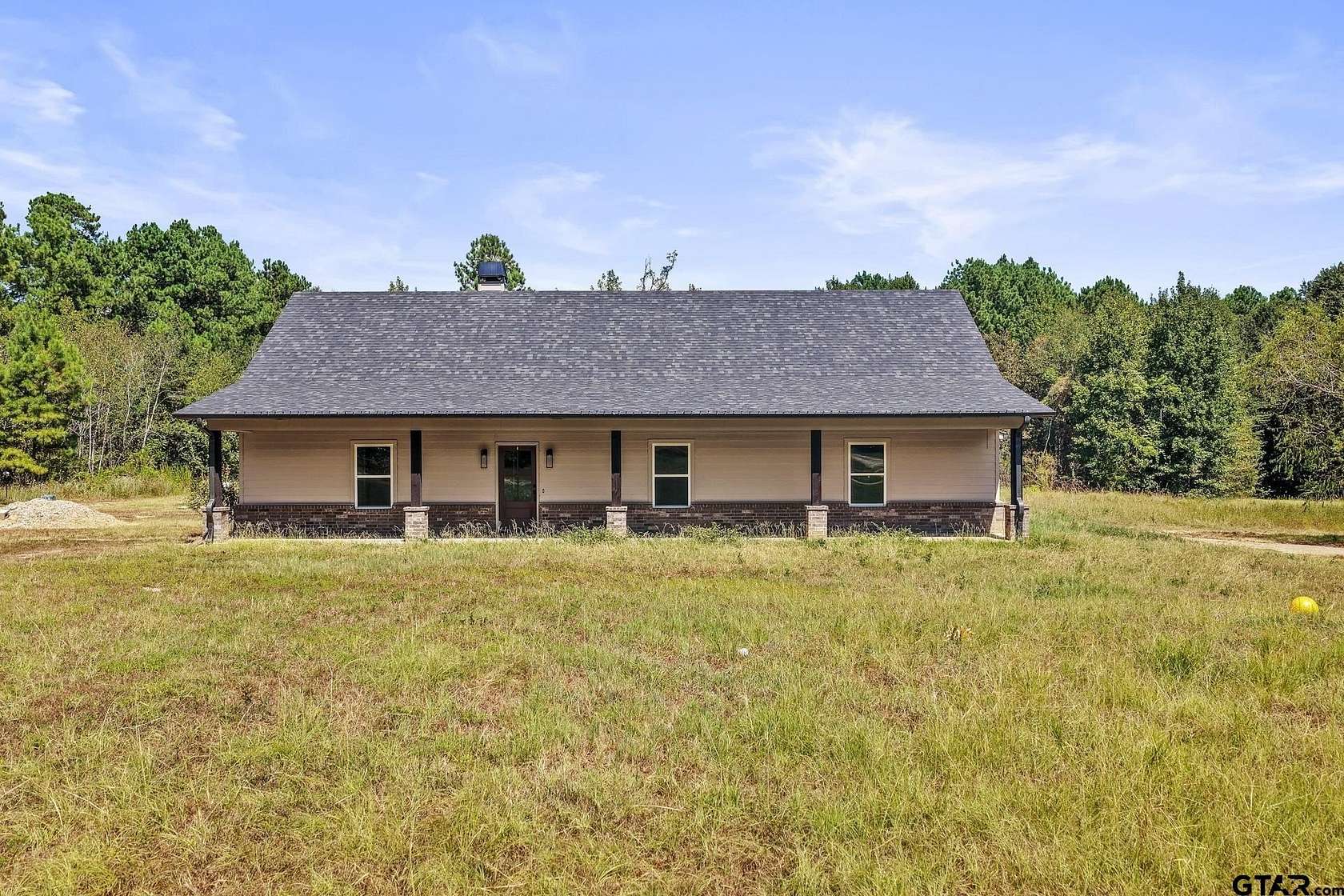 4 Acres of Land with Home for Sale in Pittsburg, Texas