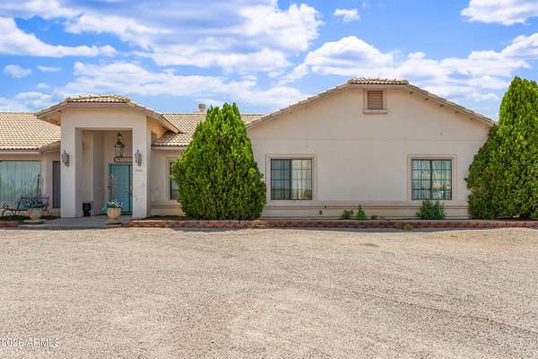 1.76 Acres of Land with Home for Sale in Sierra Vista, Arizona