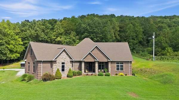 13 Acres of Land with Home for Sale in Cannon, Kentucky