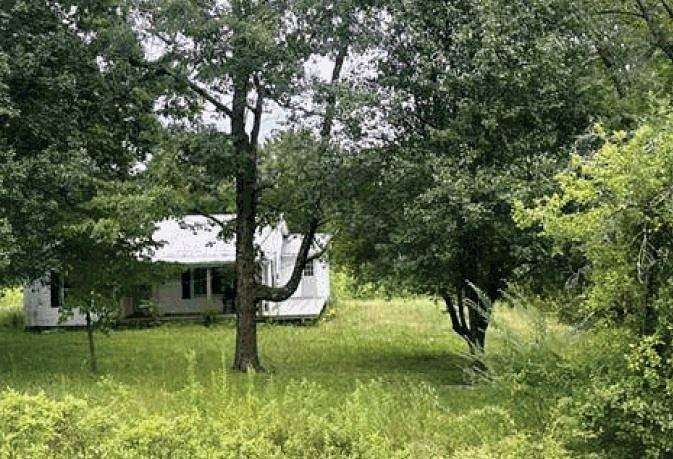 2.23 Acres of Land with Home for Auction in Sparta, Tennessee