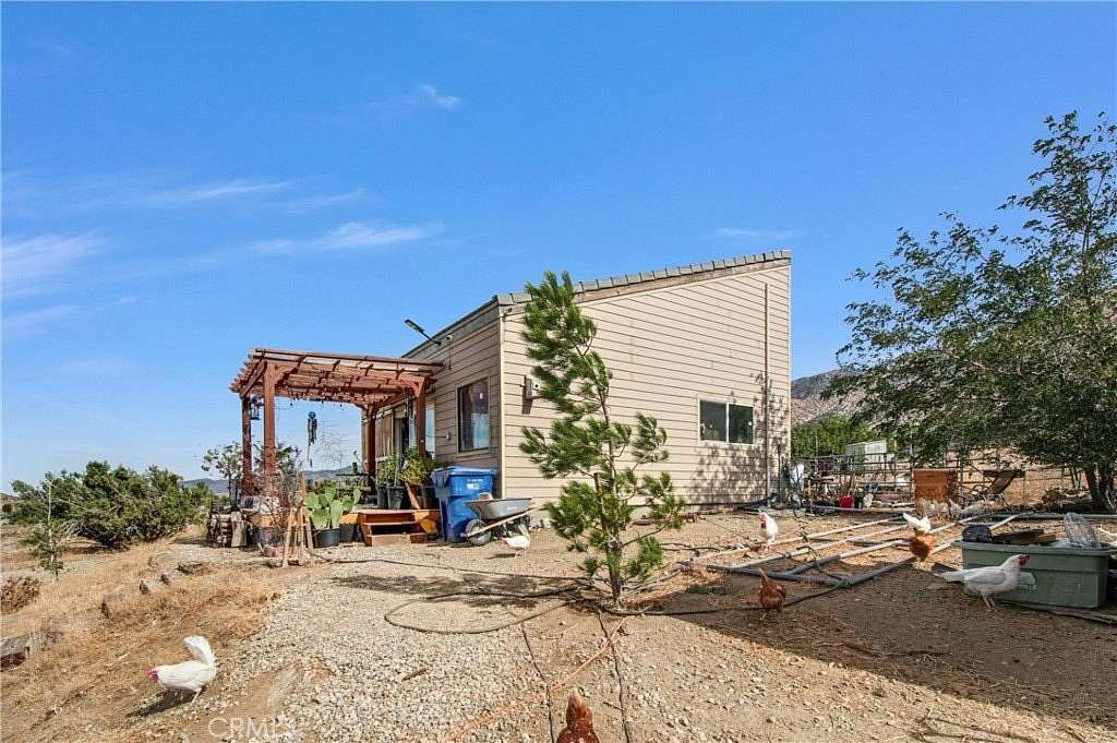 2.34 Acres of Land with Home for Sale in Juniper Hills, California
