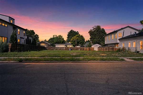 0.1 Acres of Residential Land for Sale in Denver, Colorado