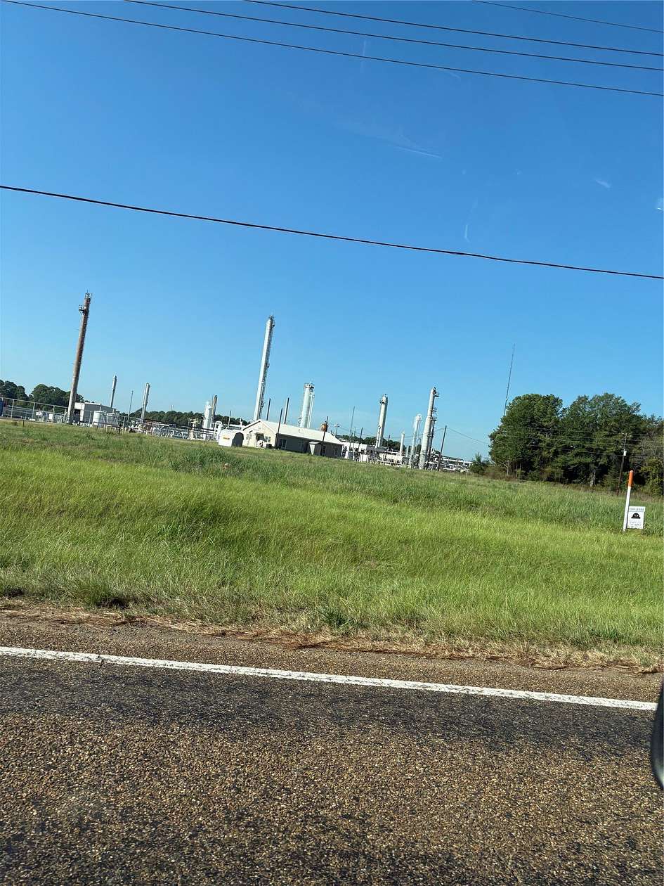 3 Acres of Commercial Land for Lease in Waskom, Texas
