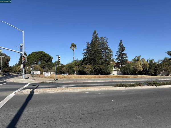0.49 Acres of Land for Sale in Antioch, California