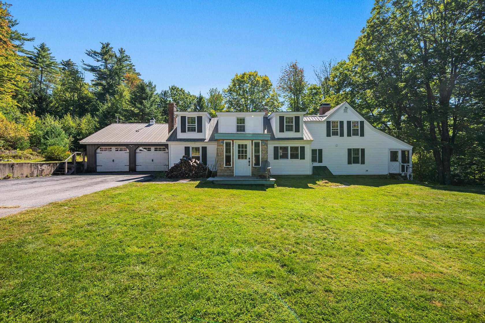4.4 Acres of Land with Home for Sale in Bartlett, New Hampshire